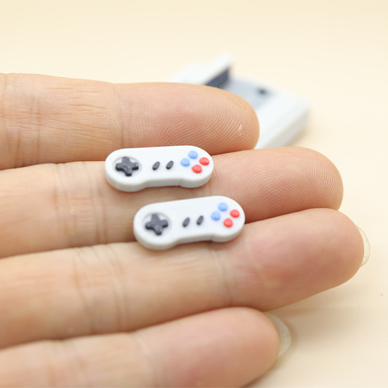 1set Dollhouse Mini Retro Game - Retro Gaming Decor recension och pris