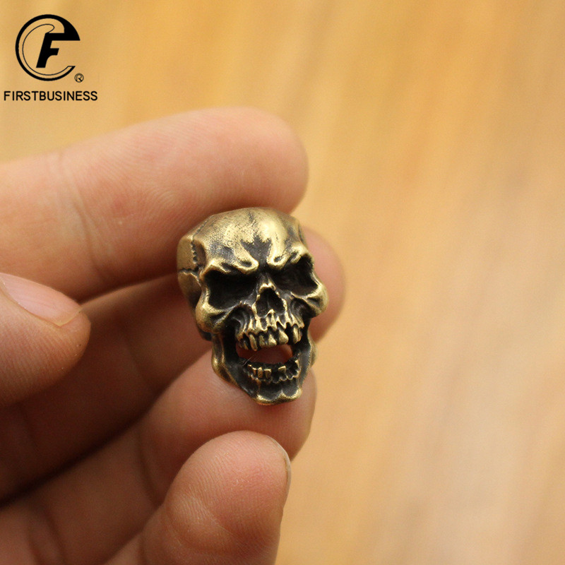 Brass Skull Statue Fashionable - Retro Gaming Decor recension och pris