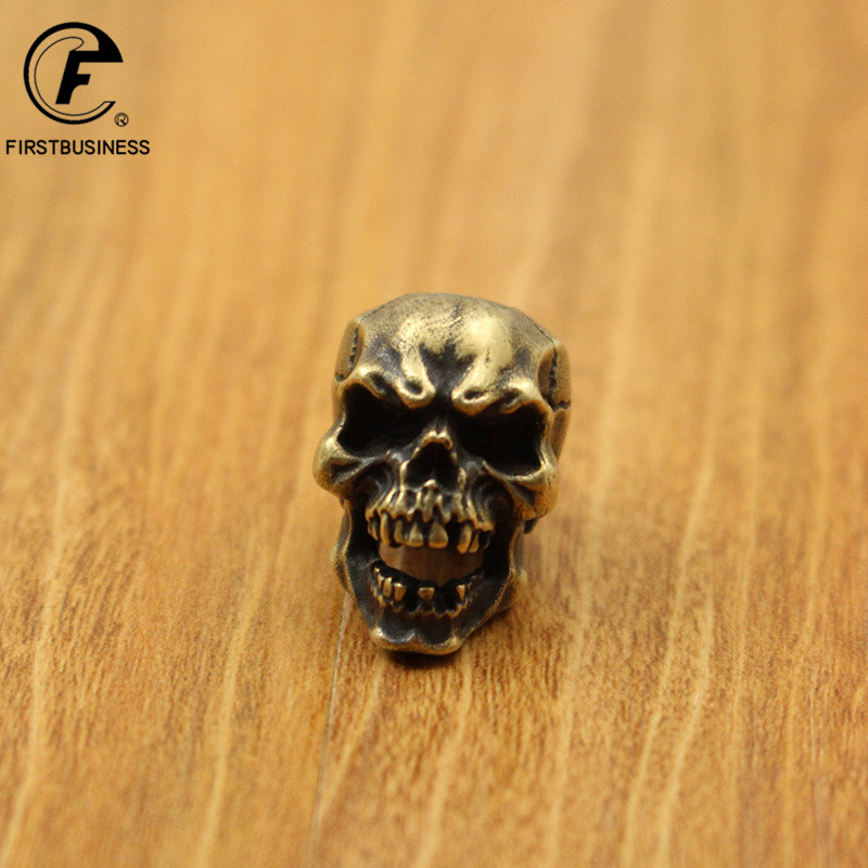 Brass Skull Statue Fashionable - Retro Gaming Decor recension och pris